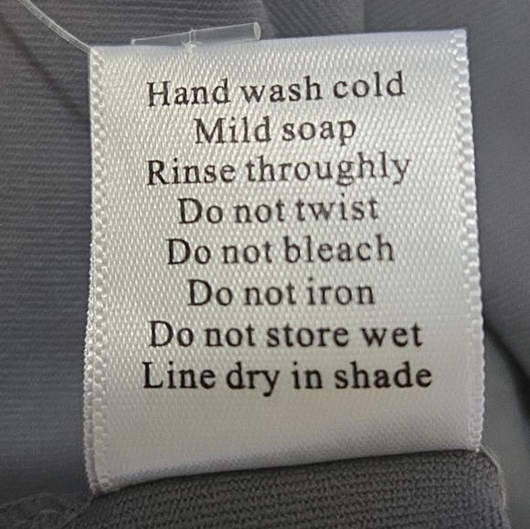 Private Island Rash Guard Top Size S Gray NEW - Picture 4 of 8